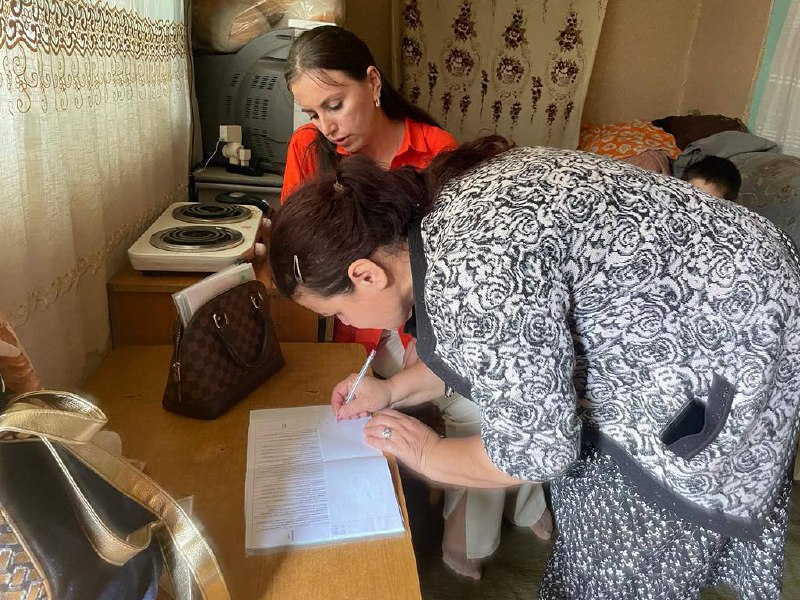Специалист по работе с семьей и с детьми Идрисова Барият оказала соц-педагогические и соц-психологические услуги