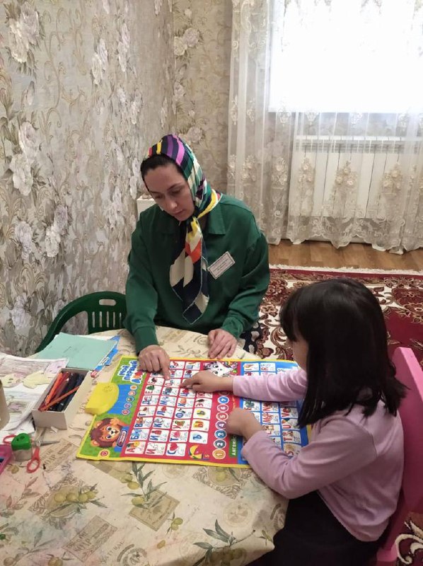 Специалист по работе с семьей и детьми Джалилова М.рабочие будни