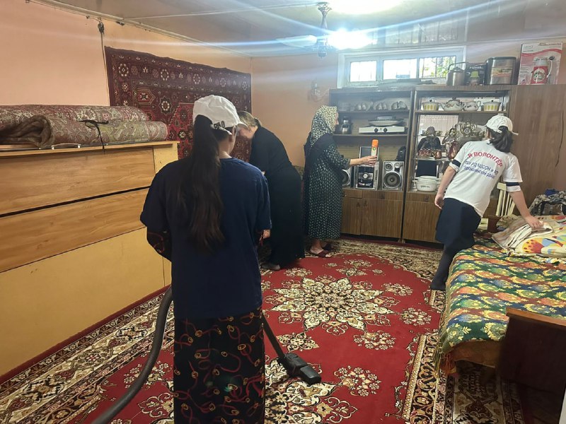 🤝Волонтерская деятельность в комплексоном центе соцобслуживания Сергокалинского района в рамках акции "От сердца к сердцу" является важной и значимой инициативой, направленной на помощь нуждающимся и создание позитивных изменений в обществе.