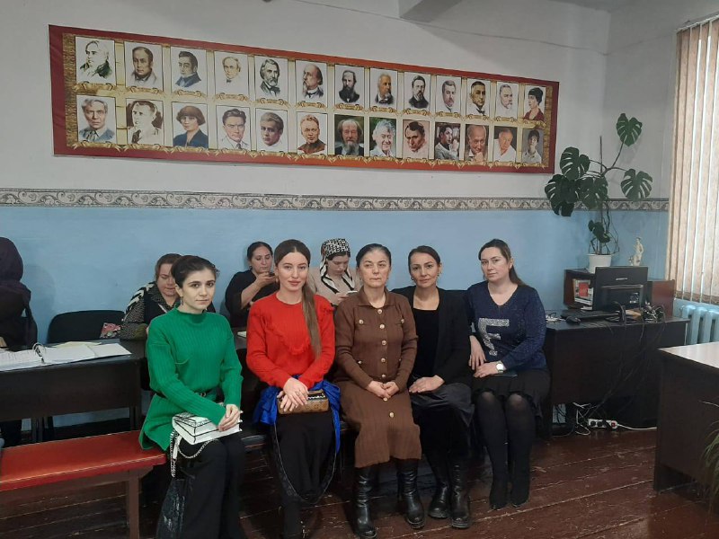 📍30.01.2024г. Работники Комплексного Центра социального обслуживания Сергокалинского района посетили мероприятии, посвященного открытию Года Семьи, которое проводилось в актовом зале центральной районной библиотеки.
