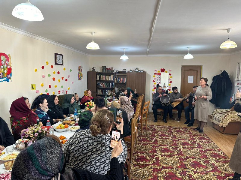 💥Сегодня в Комплексном центре социального обслуживания населения в Сергокалинском районе прошло праздничное мероприятие, посвященное Международному женскому дню.