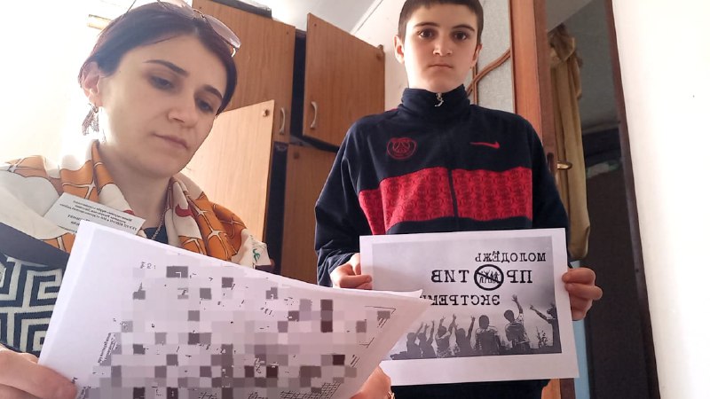 🔺Специалист по работе семьей и детьми Багомедова Патимат провела серию бесед с подопечным на две актуальные темы: "Сигареты убивают нашу жизнь" и "Молодежь против экстремизма".