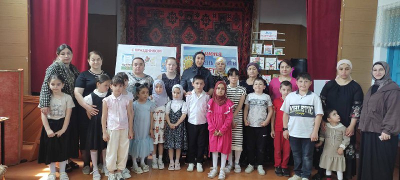 🧩Специалисты по работе с семьёй и детьми Алиева Хадижат, Алхасанова Марина, Абдуллаева Зухра, Джупанова Ханум, Шихшабекова Муршидат провели мероприятие, посвященное ко Дню защиты детей.