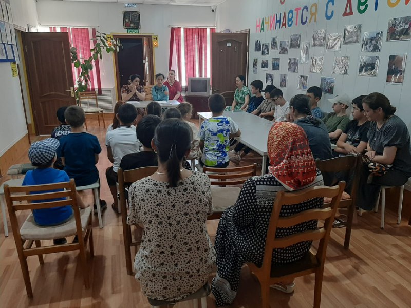 ⚠️В Центре социального обслуживания населения Сергокалинского района для юных получателей социальных услуг отделением семьи проведена информационно-познавательная беседа "Наш мир без терроризма!".