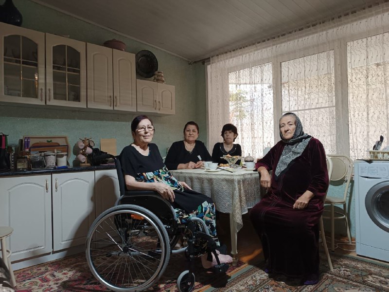 💥Социальные работники отделения соцобслуживания на дому граждан пожилого возраста и инвалидов № 1 с. Сергокала поздравили своих подопечных с Днем пожилого человека.