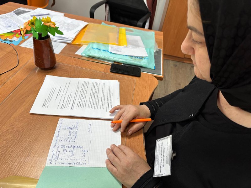 💥Психолог отделения Шихшабекова Муршидат провела работу с учащимися первого класса.