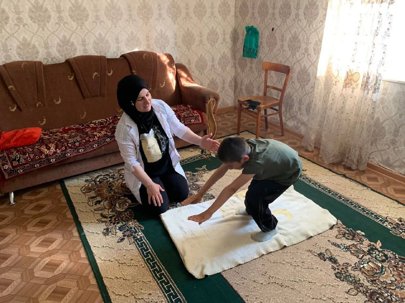 Будни инструкторе по ЛФК (Алгасанова Марина) Лечебная физическая культура – метод лечения, использующий средства физической культуры с лечебно-профилактической це- лью для восстановления здоровья и трудоспособности организма, предупреждения осложнений и п