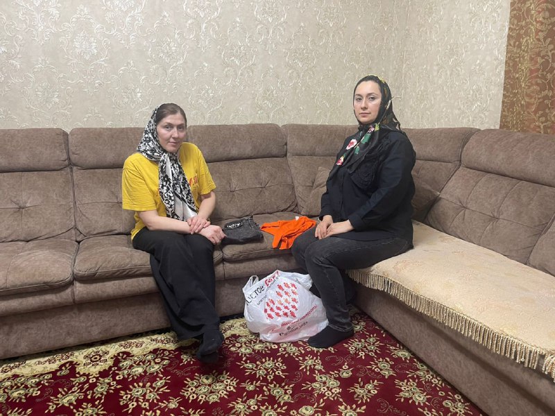 Джалилова Марзият оказала материальную помощь от благотворительного фонда «Чистое сердце»подопечной .