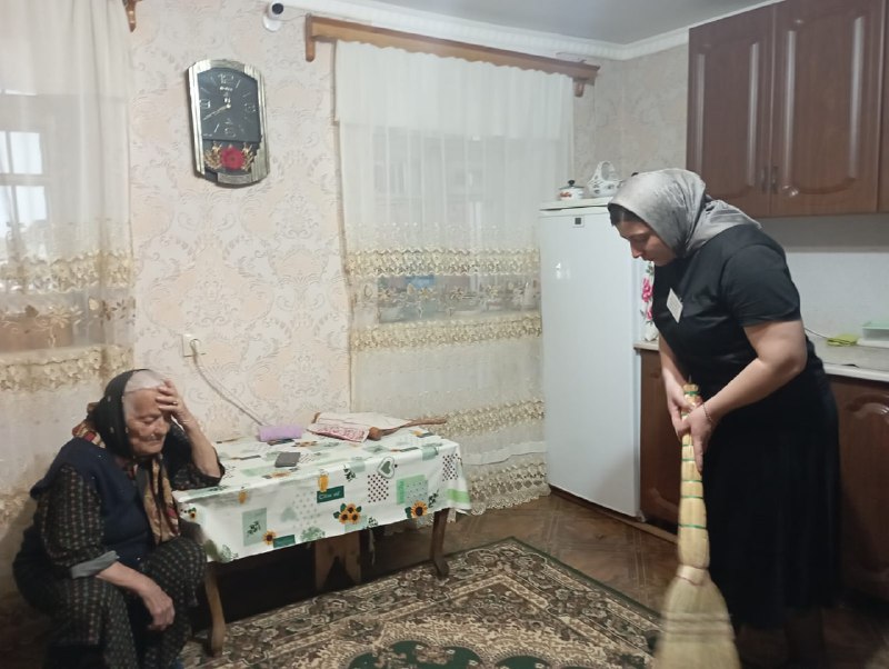 Рабочие будни специалистов Центра: Регулярный обход подопечных соцработников