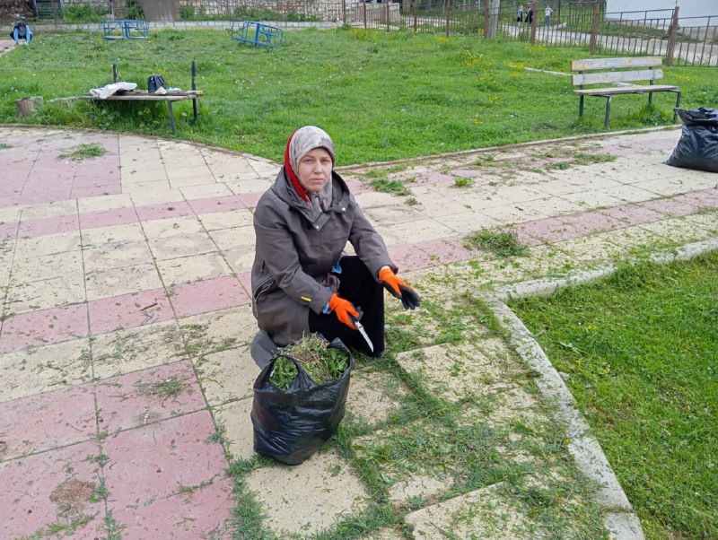 Субботник в преддверии Дня Победы.