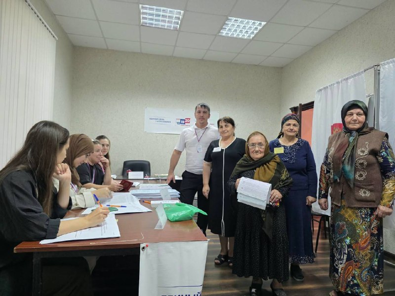 Соцработники помогли маломобильным гражданам реализовать избирательное право